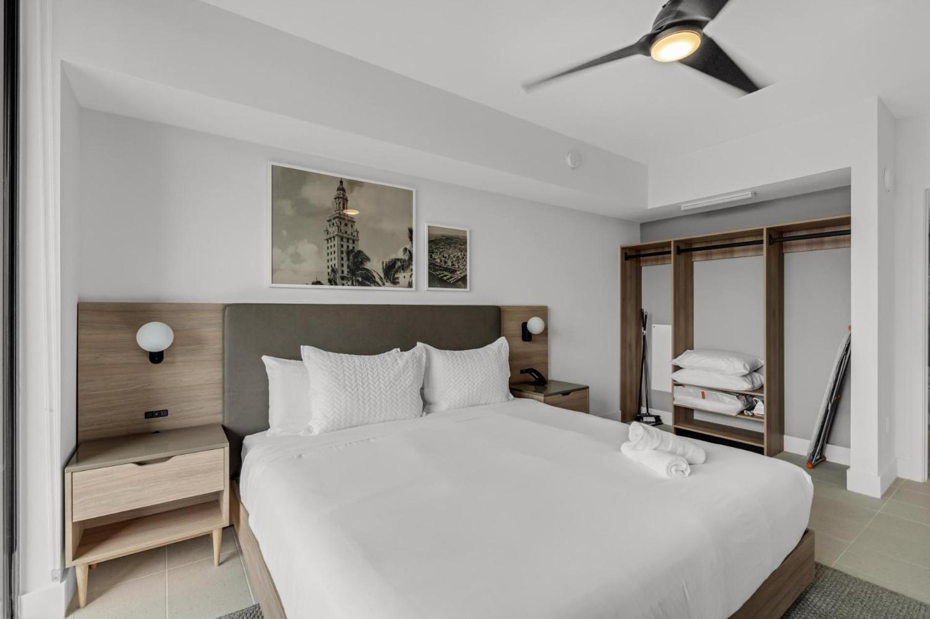 Modern 1Br Apartment With Breathtaking Views Heart Of Downtown Маямі Екстер'єр фото